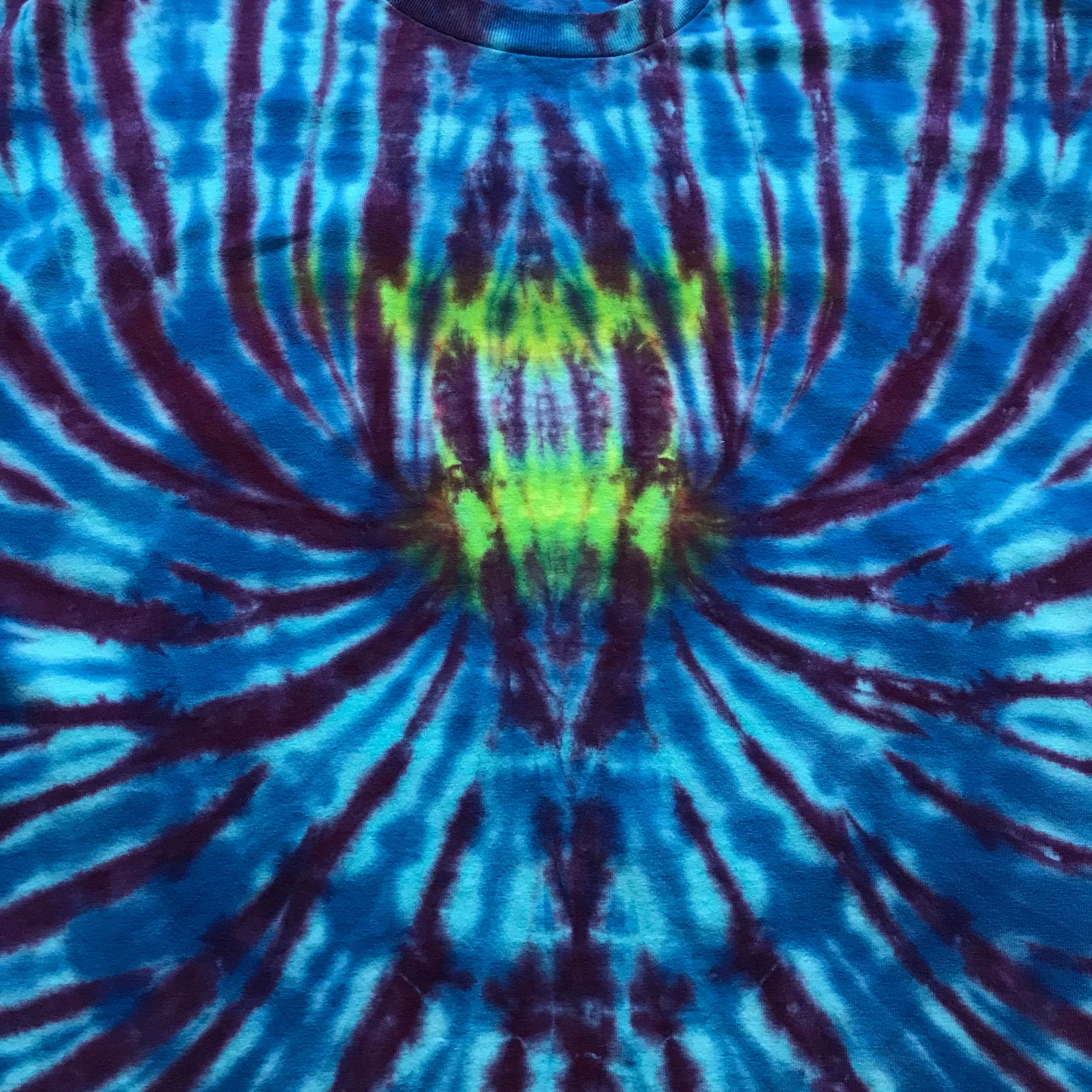 Adult XL Tie-Dye Time-Warp Spider tee