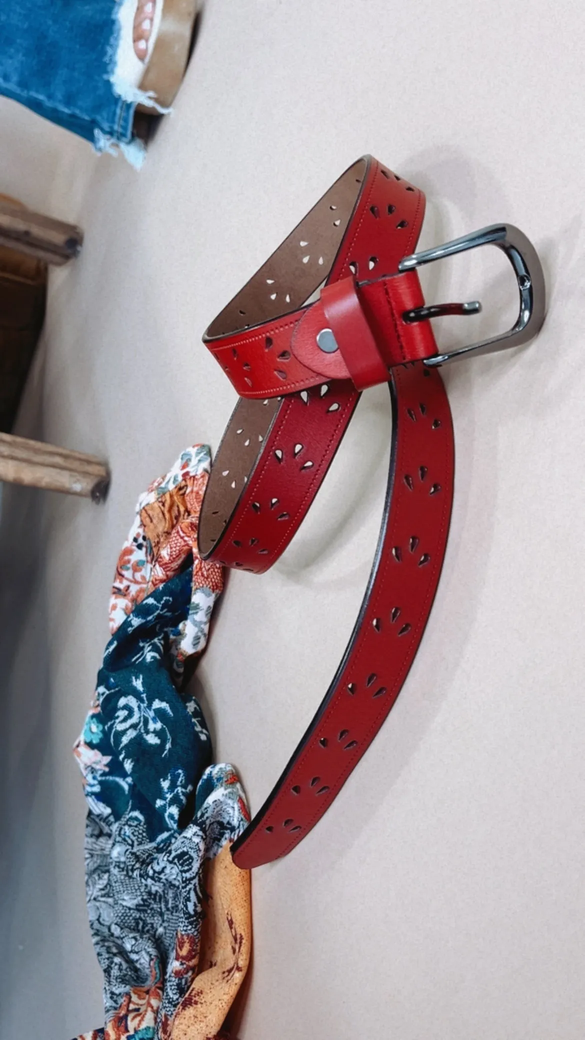 Elevated Petal Punch Out Detail Belt, Red