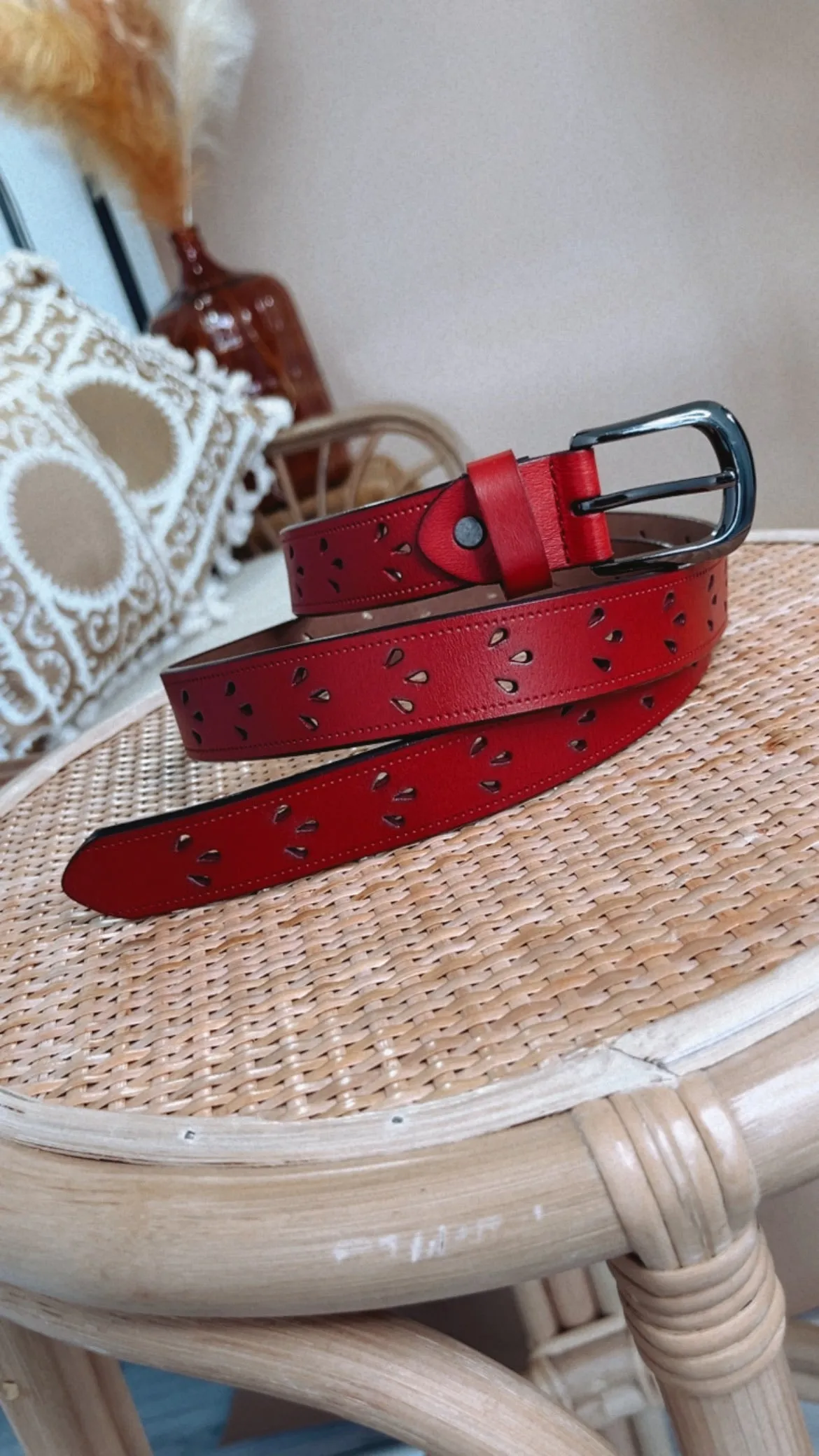 Elevated Petal Punch Out Detail Belt, Red