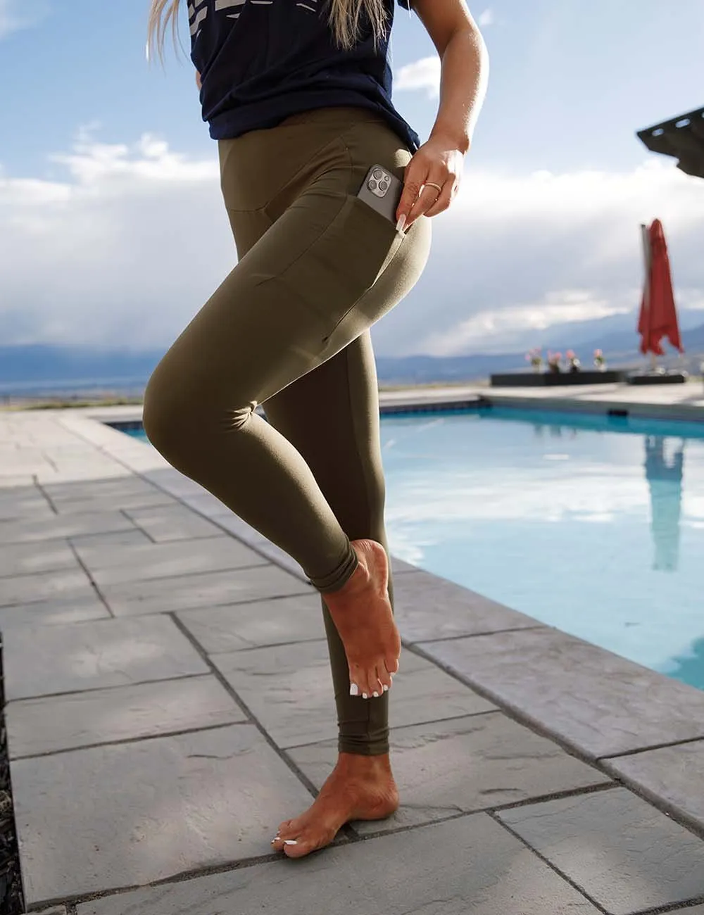 SA Dark Olive Cross Waistband Pocket Leggings