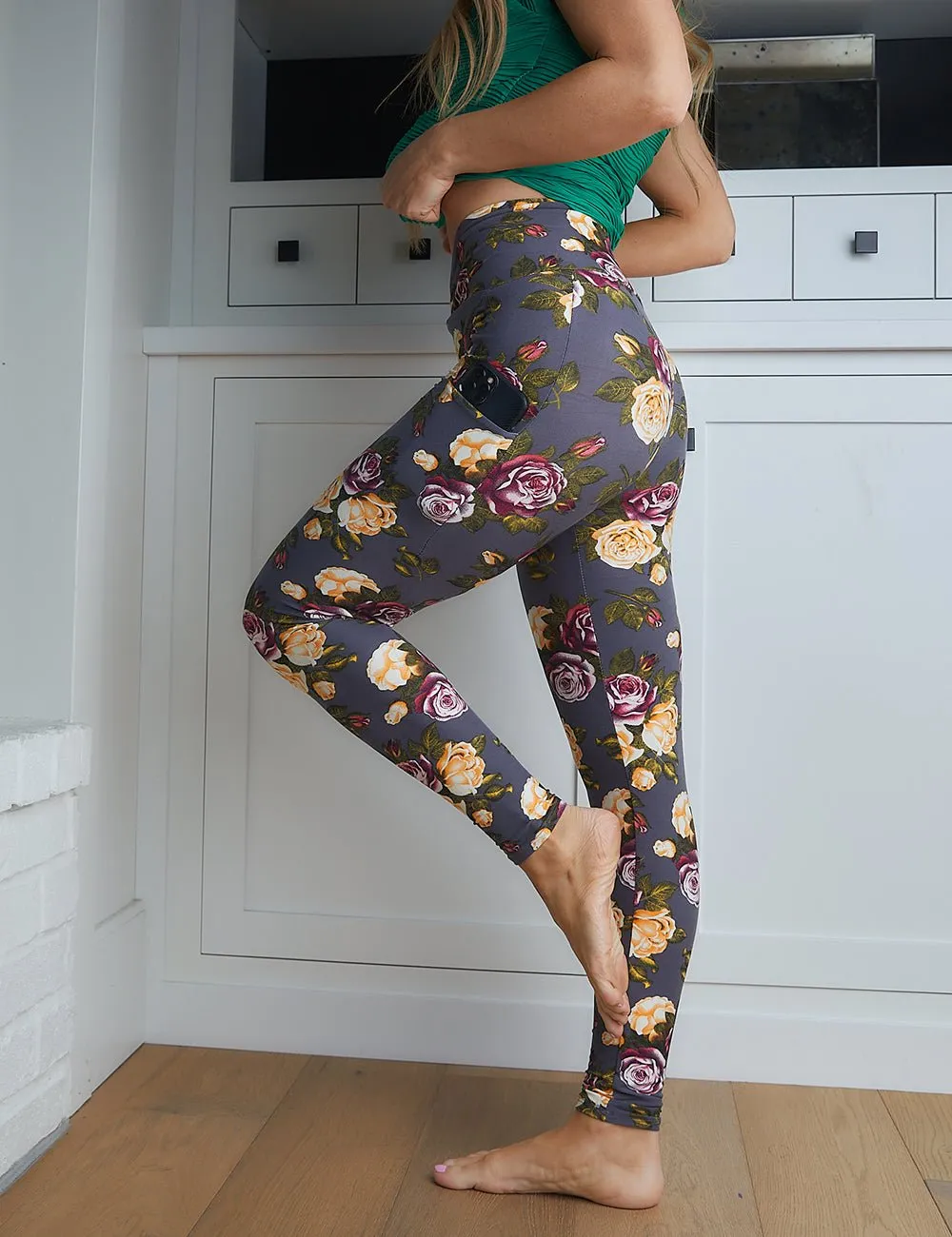 SA Floral Fling Cross Waistband Pocket Leggings