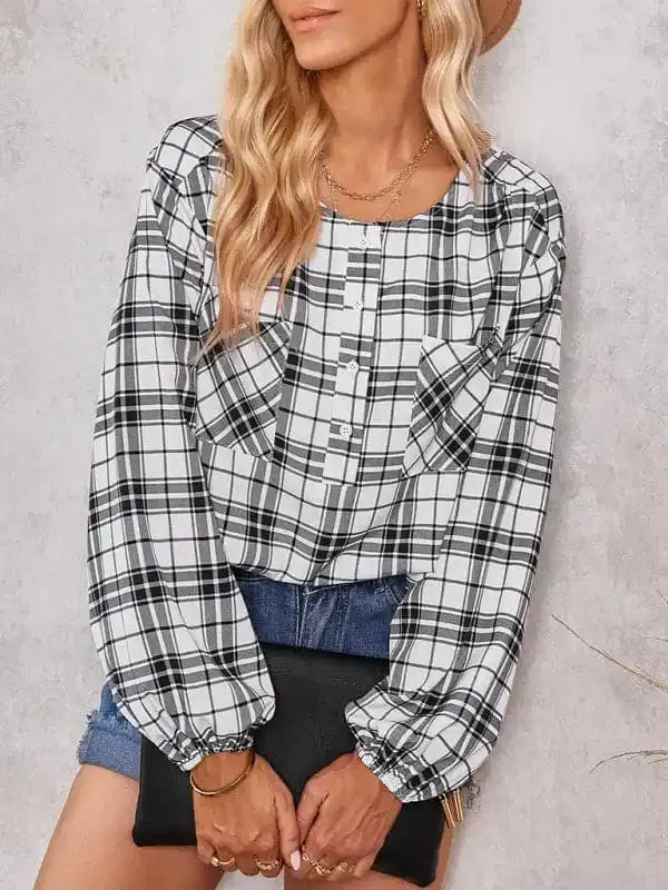 Women’s fashion check Round Neck Shirt