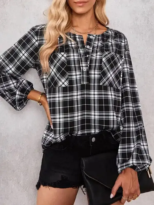 Women’s fashion check Round Neck Shirt